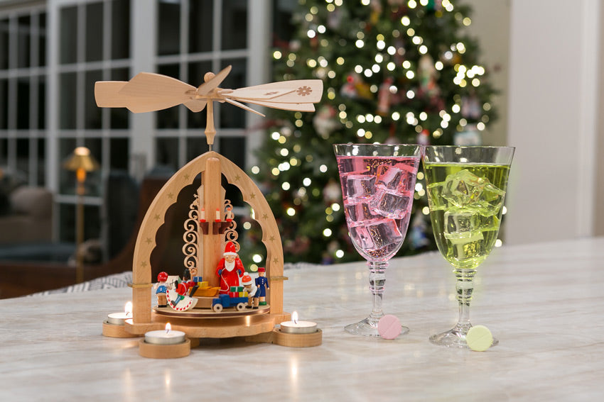 12 Tips for Staying Healthy & Hydrated During the Holidays!